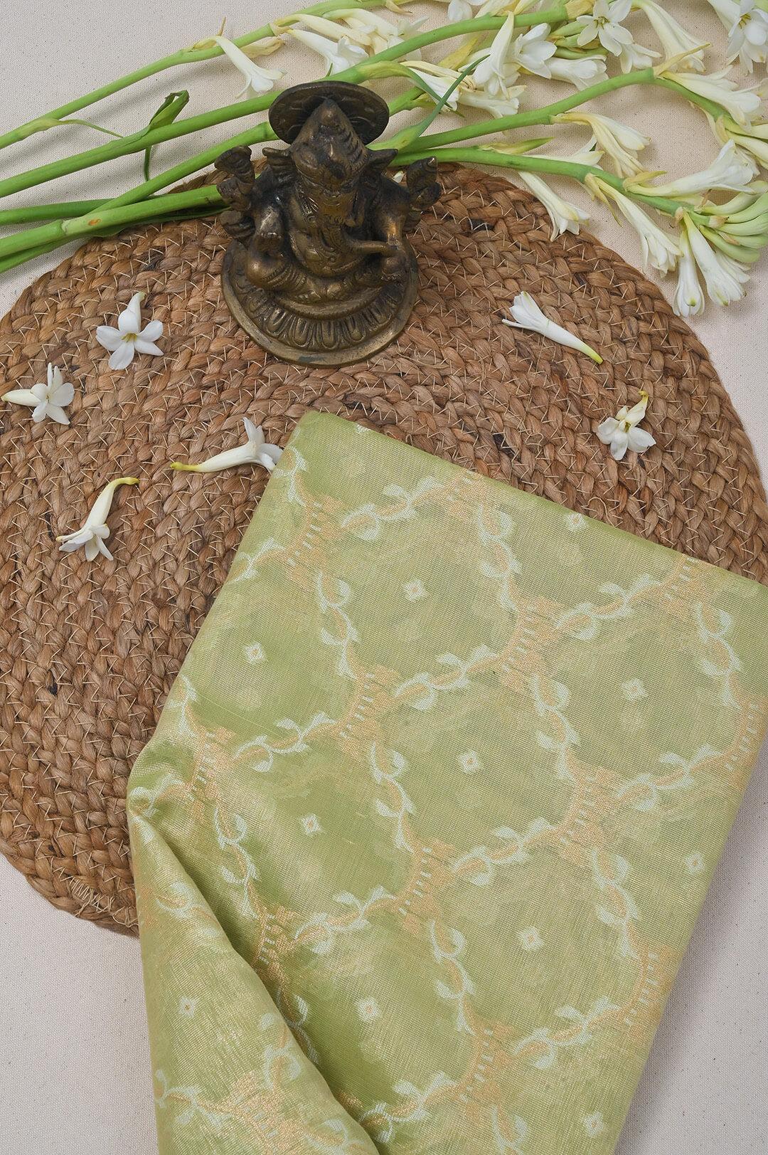 Semi Kora Tissue silk saree in Pista Green view 5 - Pista green Semi silk saree
