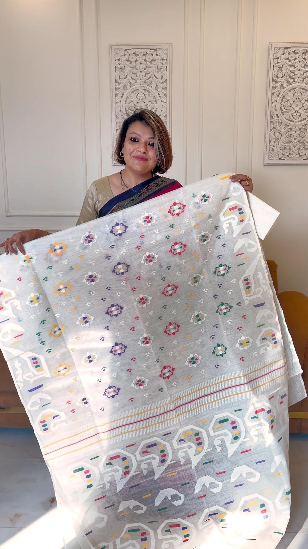 Handloom Dhakai Jamdani saree in off white 1 - Off white Tant saree