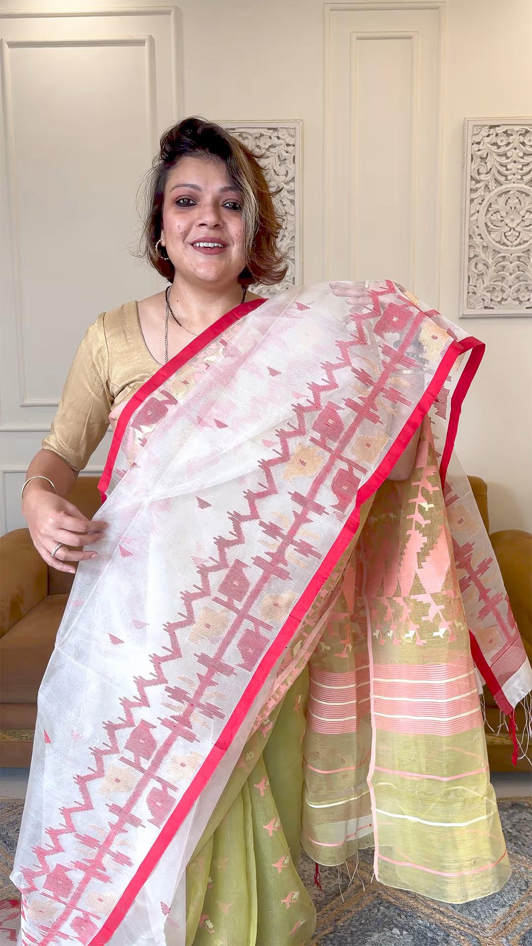 Handloom Pure Muslin silk Jamdani in White and Red - Yarn Dyed Saree 4 - White & Red Muslin silk saree