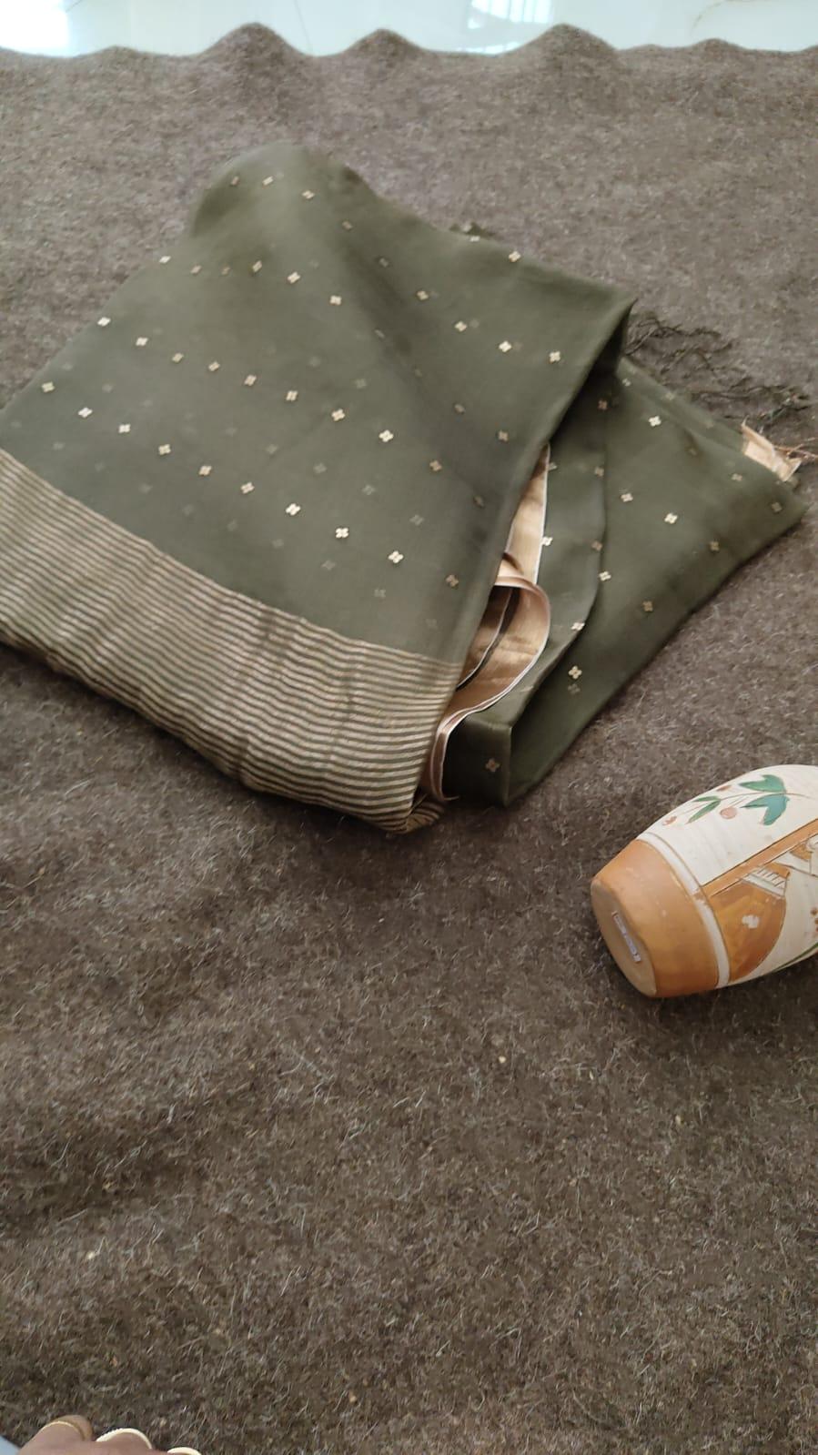 Handloom Pure Muslin silk in Olive Green Yarn Dyed Saree view 1 - Olive Green Muslin silk saree