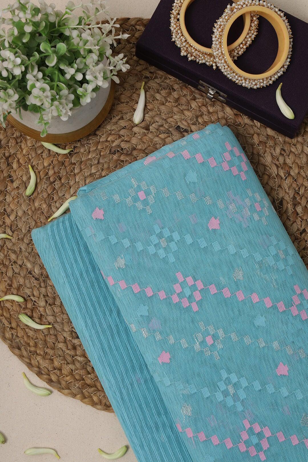 Handloom Dhakai Jamdani saree in sky blue and pink - Blouse Piece not included view 2 - Sky Blue Pure Cotton saree